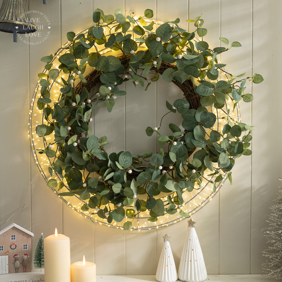 Large Metal LED Light-Up Wreath – 61cm