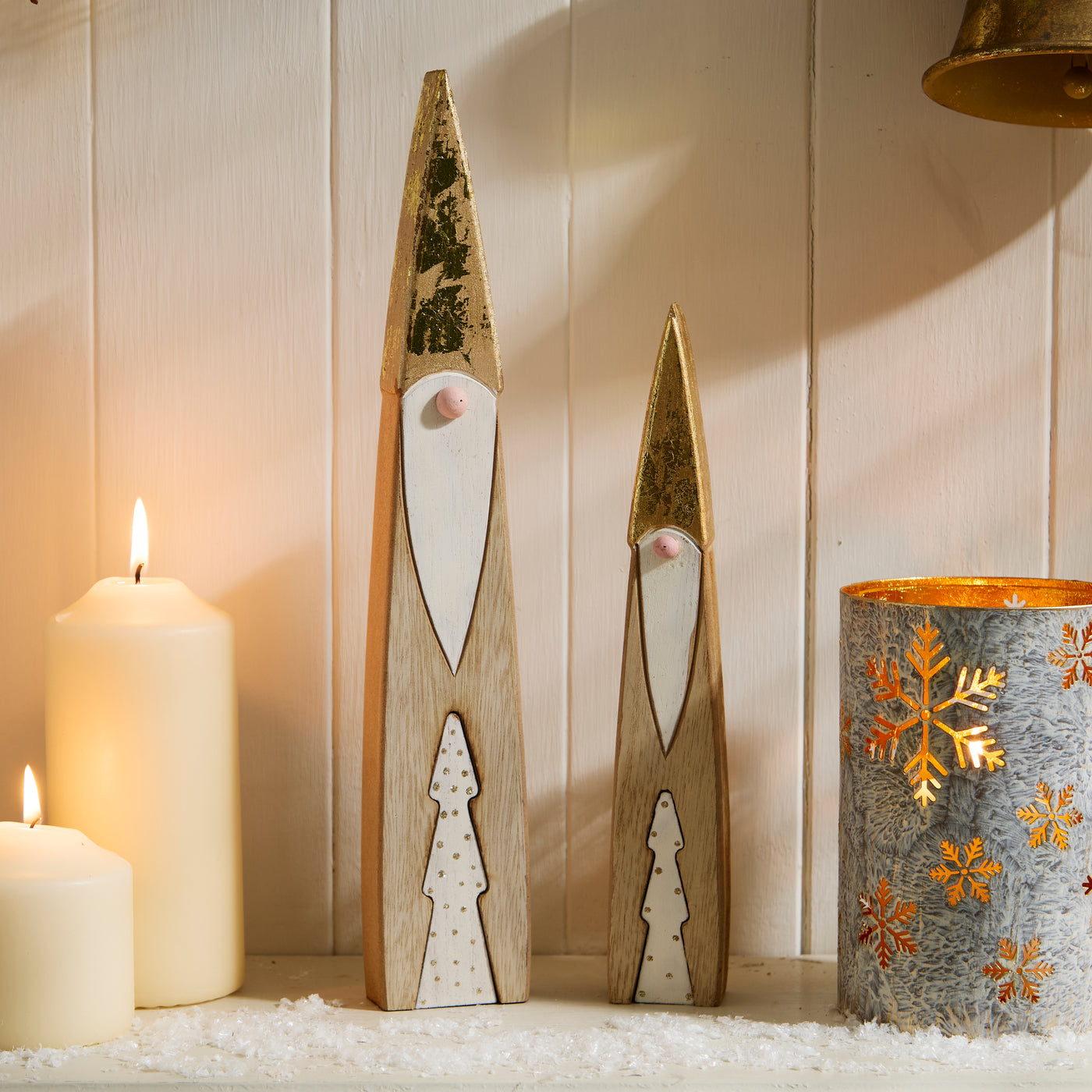 Scandinavian Wooden Santa Claus Ornament - Gold Hats