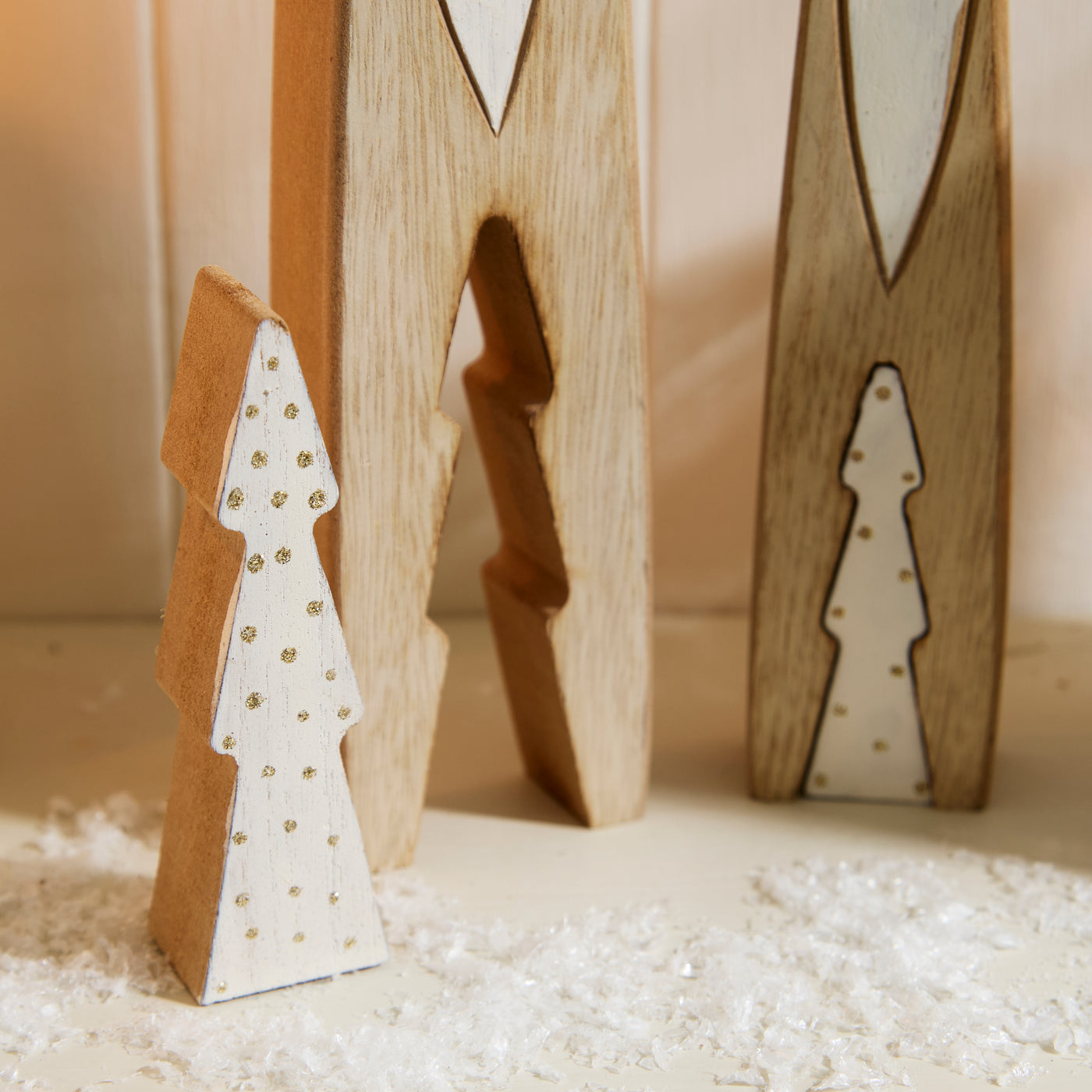 Scandinavian Wooden Santa Claus Ornament - Gold Hats