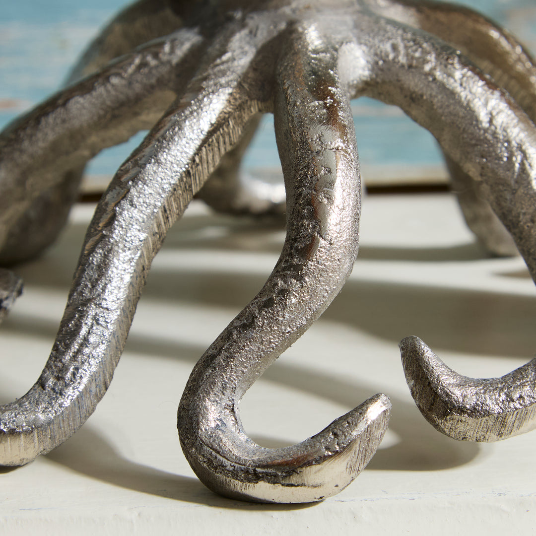 Powell D1339A20 Octiana Octopus Side Table in Tempered Glass & Silver