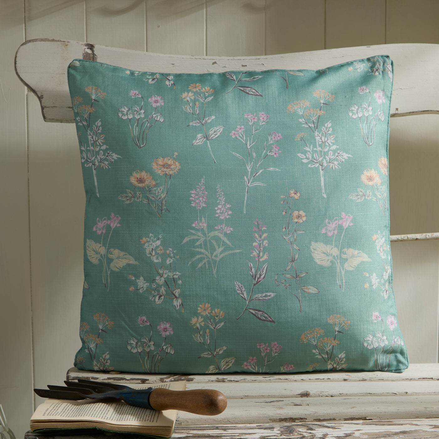 Floral Outdoor Cushion Sage Green – Water-Resistant Pillow for Garden & Home