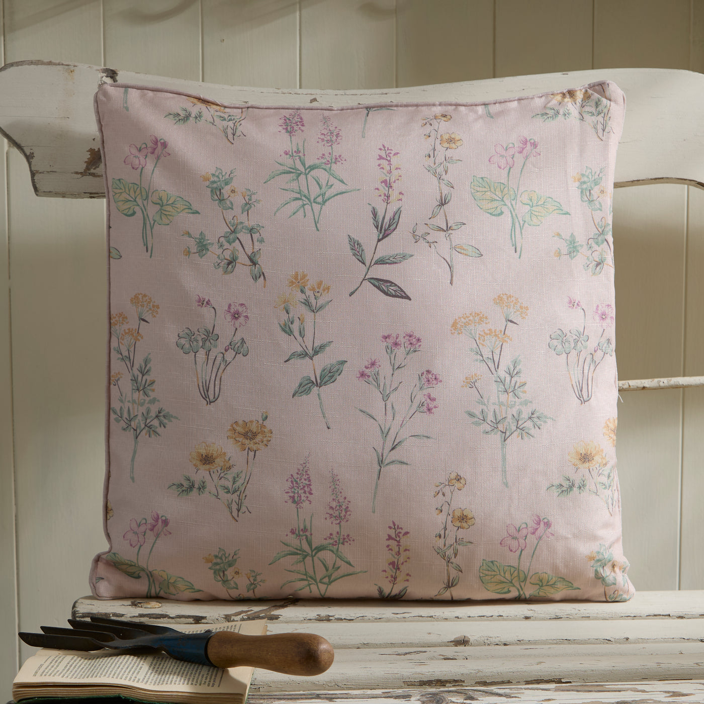 Floral Outdoor Cushion Blush Pink – Water-Resistant Pillow for Garden & Home