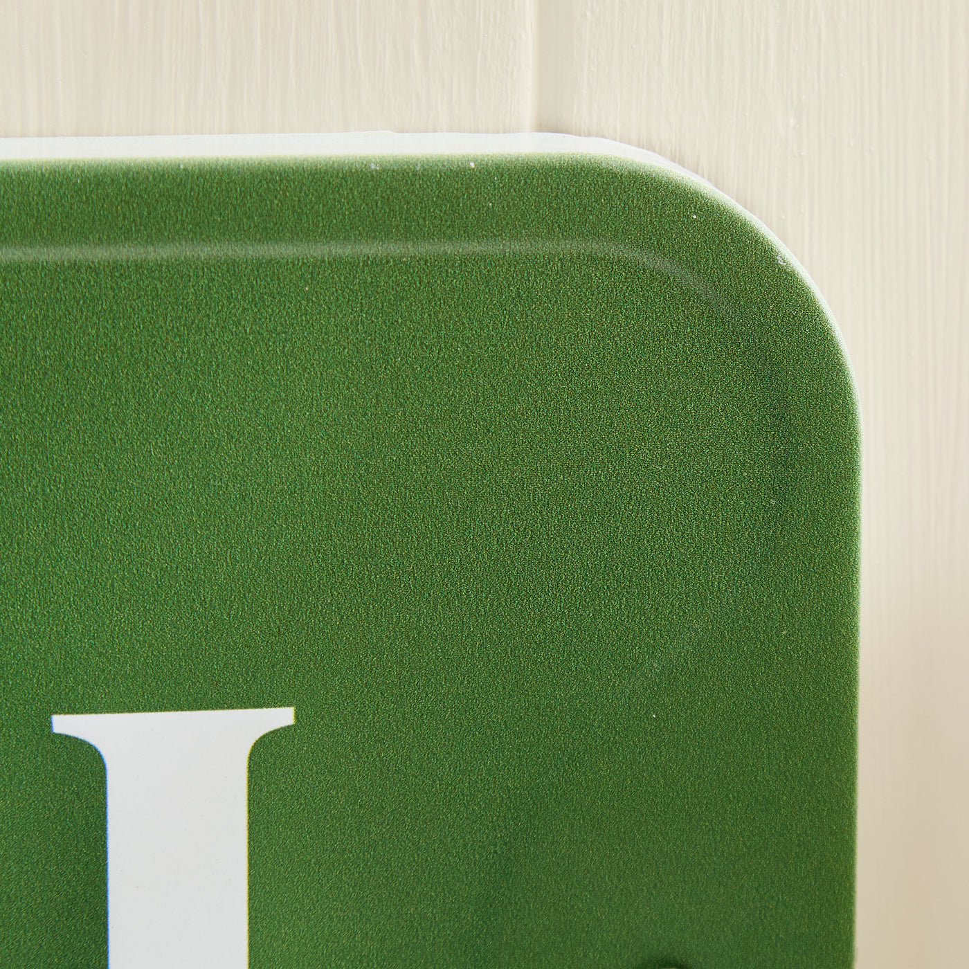 Green Metal "Welcome to Our Garden" Sign – Outdoor Garden Wall Plaque