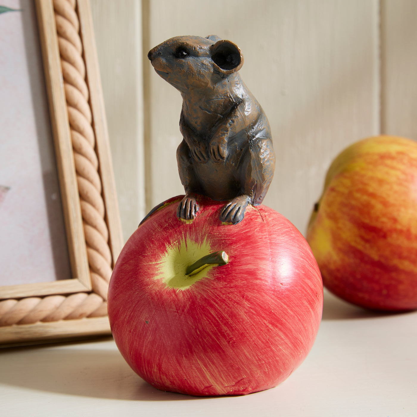 Mouse on Apple Ornament – Rustic Country-Style Decor