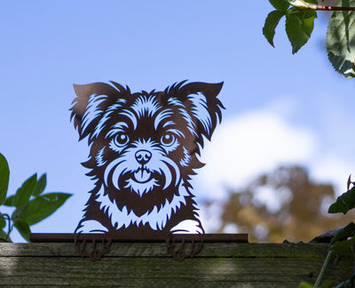 Rustic Metal Dog Ornament – Decorative Home & Garden Feature