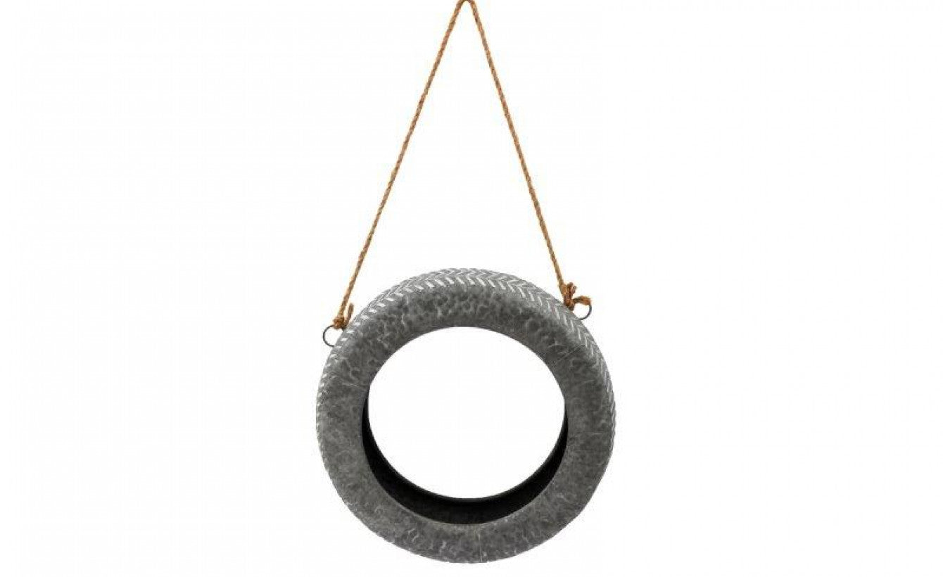 Hanging Metal Tyre Planter – Rustic Garden Wall Decor