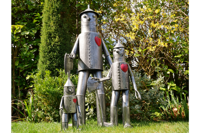 Large Metal Tin Man Garden Sculpture – 135cm Tall with Heart Detail + Free Delivery