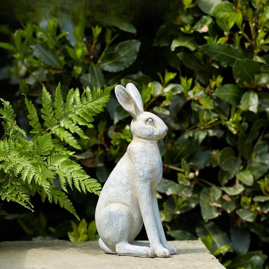 Sitting Stone Effect Grey Hare