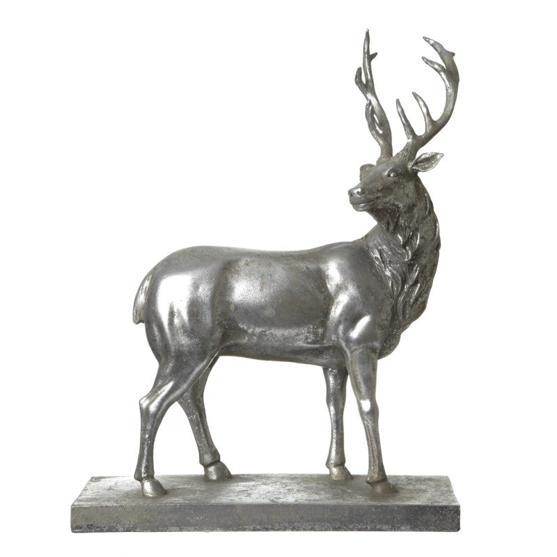 Silver Stag Sculpture – Elegant Christmas Decor