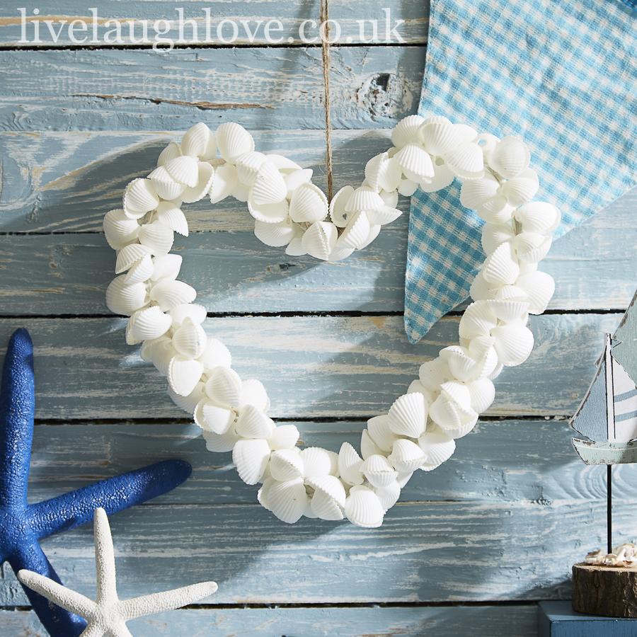 20cm Cockle Heart - White - LIVE LAUGH LOVE LIMITED