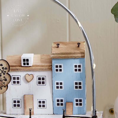 Country Wooden House Scene with LED 20cm