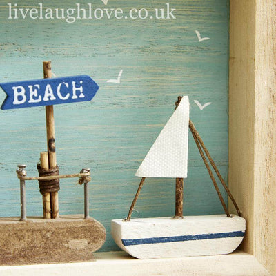 Box Frame Nautical Wall Hanger - Beach Huts - LIVE LAUGH LOVE LIMITED