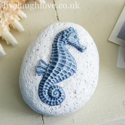 Set Of 2 Nautical Resin Pebbles - Starfish & Seahorse - LIVE LAUGH LOVE LIMITED