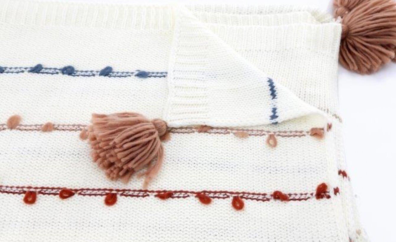 Stripe Bed Throw With Tassels - LIVE LAUGH LOVE LIMITED